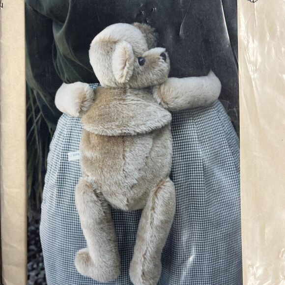 Hugs Plush Bear Sewing Pattern 16 Inch Toy Craft A Roosevelt Bear Company - Picture 2 of 5